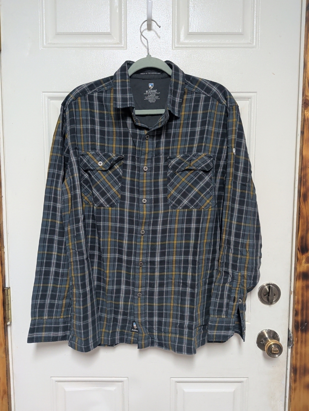KUHL Dillingr Flannel Mens Large Blue Plaid Chest Pockets Durable